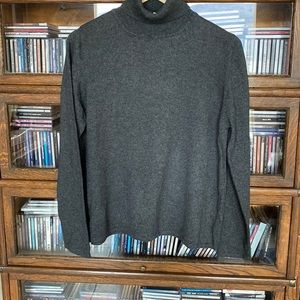 Silk and Cashmere Turtle-neck by Nygard - Dark Grey Size Large Petite (12/14)